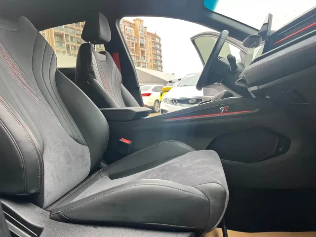 Geely Binrui — Фото автомобиля 11