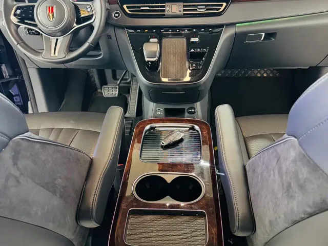 Hongqi Hongqi HQ9 2024 Model 2.0T Luxury Edition — Фото автомобиля 10