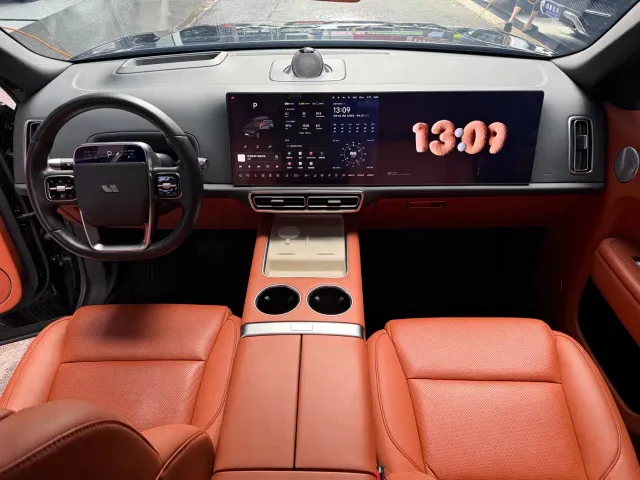 Li Auto L9 — Фото автомобиля 9