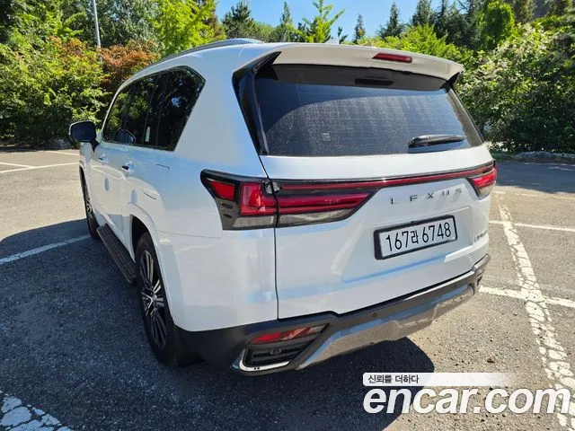 Lexus LX — Фото автомобиля 2