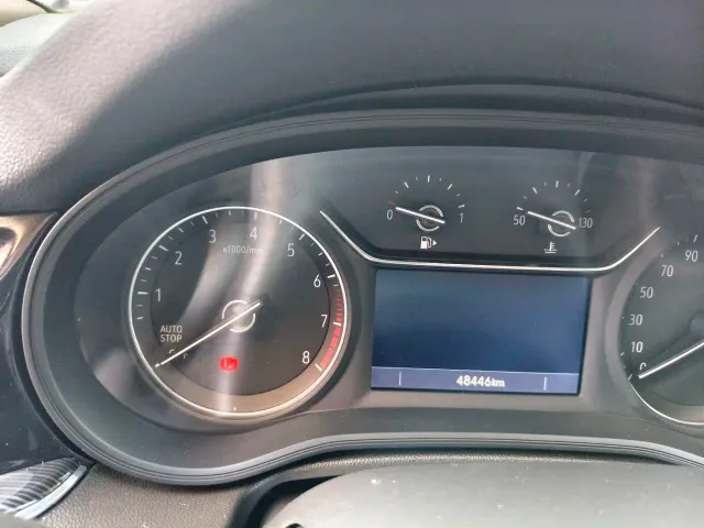 Buick Regal — Фото автомобиля 12