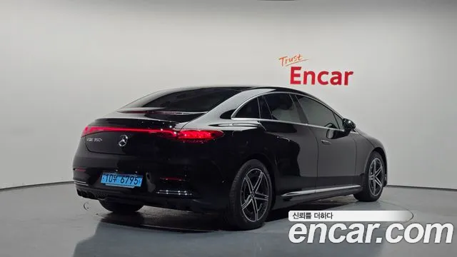 Mercedes-Benz EQE V295 — Фото автомобиля 2