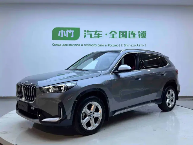 Фотография автомобиля — BMW X1