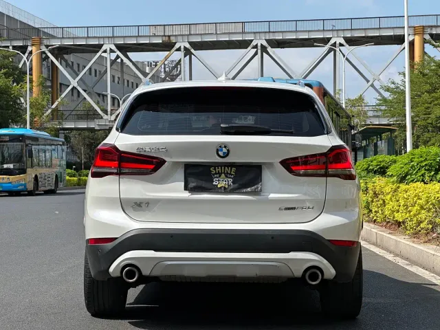 BMW X1 — Фото автомобиля 7