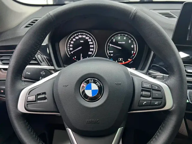 BMW X1 — Фото автомобиля 8