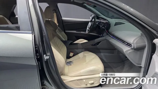 Hyundai AVANTE — Фото автомобиля 11