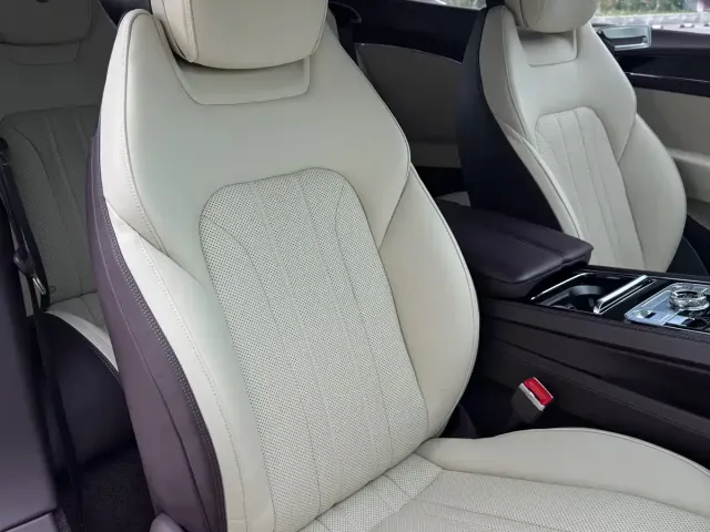 Bentley Continental 2022 4.0T GT V8 — Фото автомобиля 14