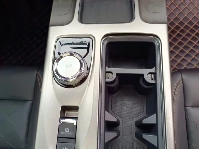 Haval Big Dog — Фото автомобиля 11