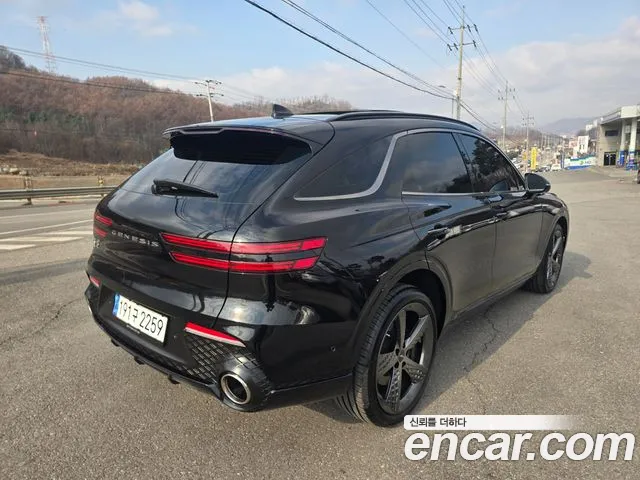 Genesis GV70 2.5T Бензин 2WD — Фото автомобиля 5