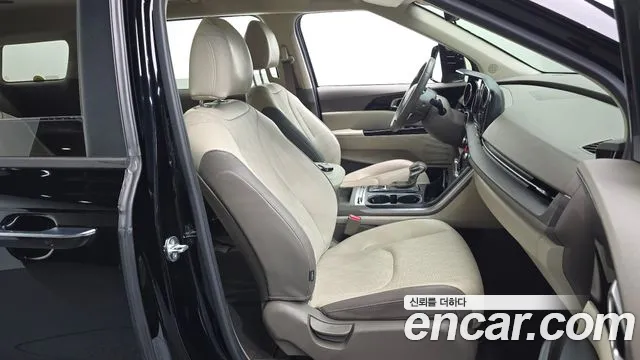 Kia Carnival 4th Gen — Фото автомобиля 16