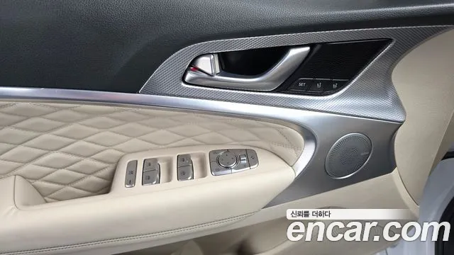 Genesis G70 — Фото автомобиля 20
