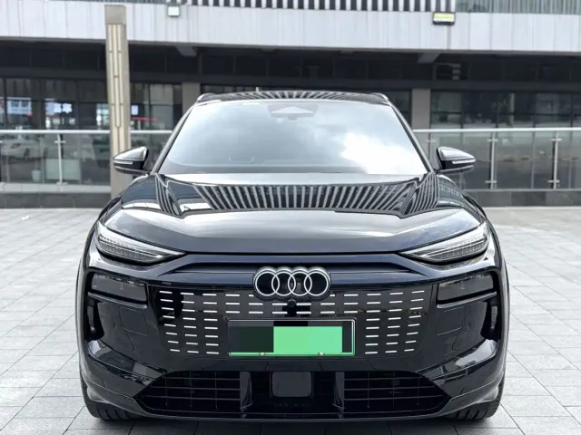 Audi Audi Q6L e-tron 2025 Extended Range Edition — Фото автомобиля 2