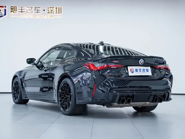BMW M4 — Фото автомобиля 4