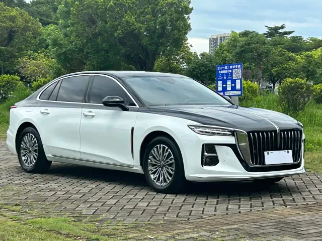 Hongqi H5 — Фото автомобиля 3