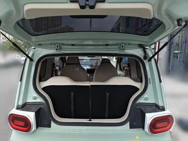 Wuling Hongguang Mini EV — Фото автомобиля 9