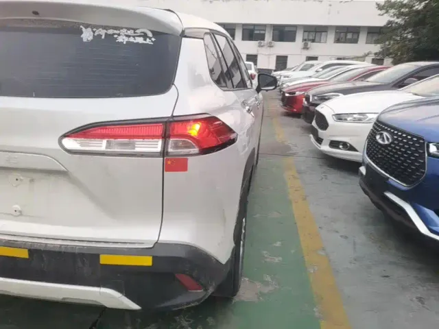 Toyota Corolla Cross — Фото автомобиля 7