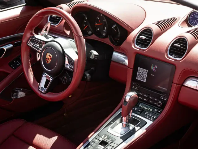 Porsche 718 — Фото автомобиля 13