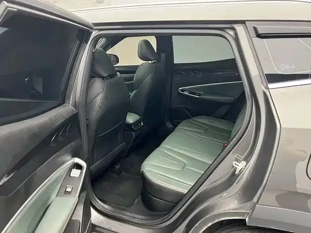 Geely Boyue — Фото автомобиля 14