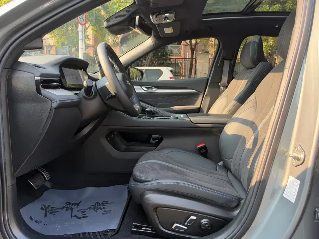 Geely Xingrui — Фото автомобиля 12
