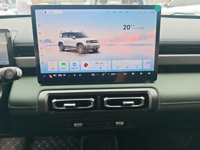 Baojun Yep Plus — Фото автомобиля 8