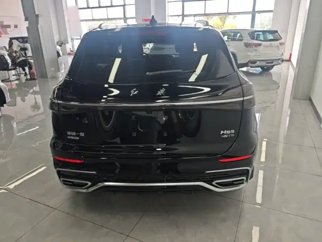Hongqi HS5 — Фото автомобиля 5