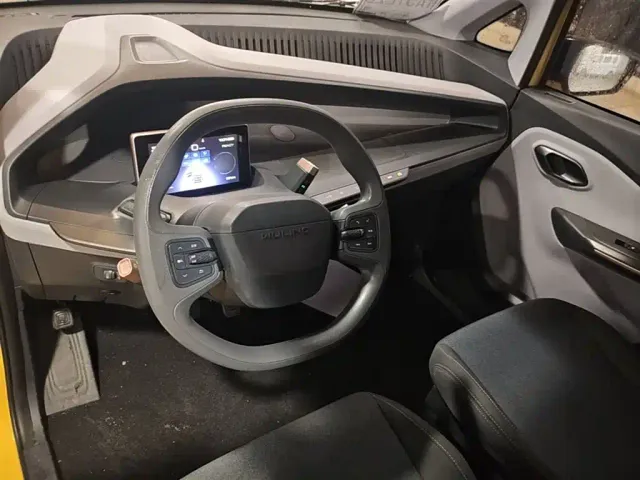 Wuling NanoEV — Фото автомобиля 9