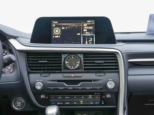 Lexus RX — Фото автомобиля 13