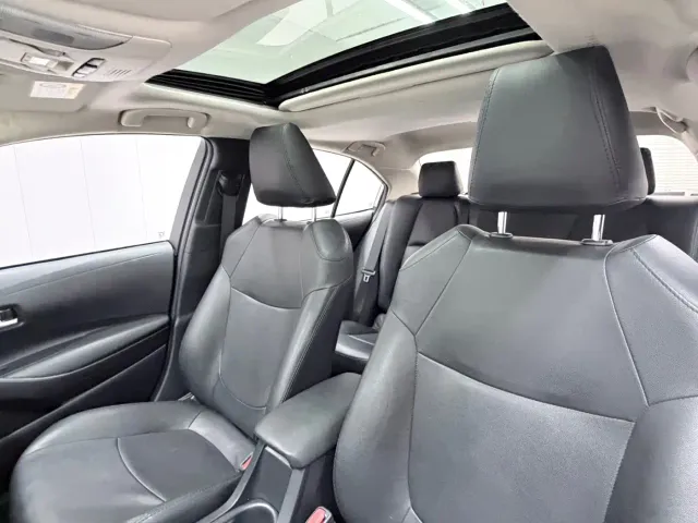 Toyota Corolla — Фото автомобиля 16