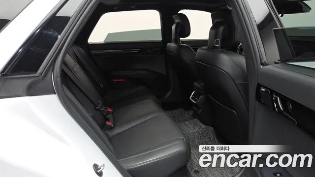 Hyundai Grandeur — Фото автомобиля 12
