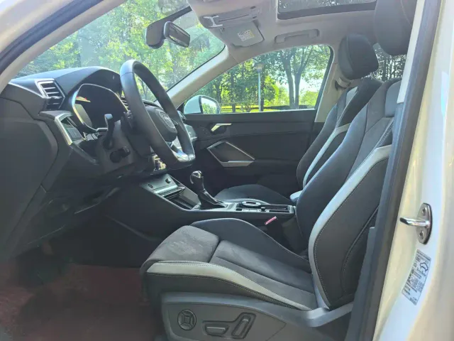 Audi Q3 — Фото автомобиля 4