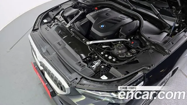BMW 5-Series — Фото автомобиля 6