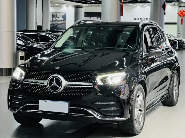 Фотография автомобиля — Mercedes-Benz GLE-Class