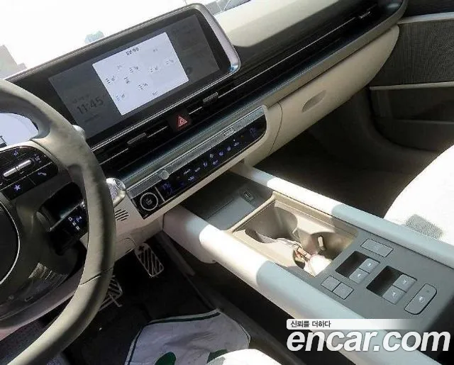 Hyundai Ioniq 6 — Фото автомобиля 13
