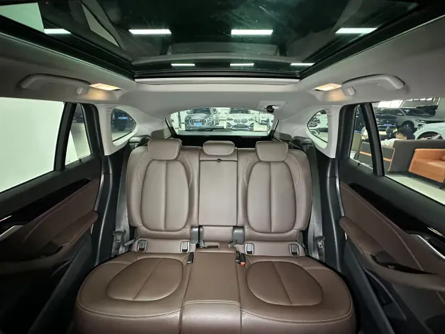 BMW X1 — Фото автомобиля 18