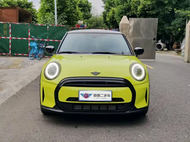 MINI Hatch — Фото автомобиля 2