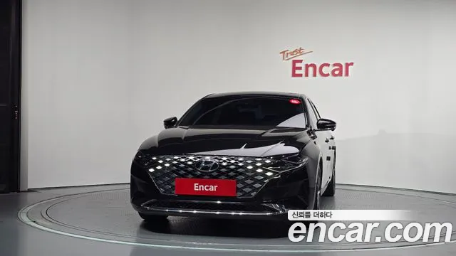 Hyundai Grandeur New — Фото автомобиля 3
