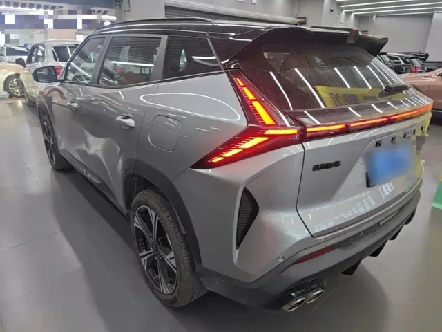 Geely Boyue — Фото автомобиля 4