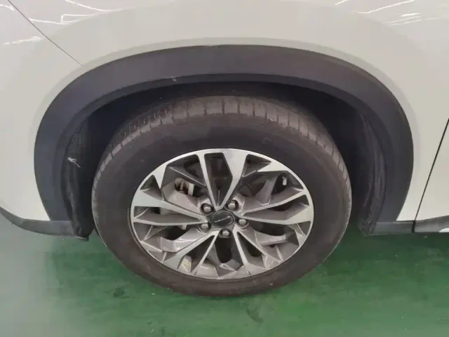 Maxus SAIC Maxus EUNIQ 6 — Фото автомобиля 22