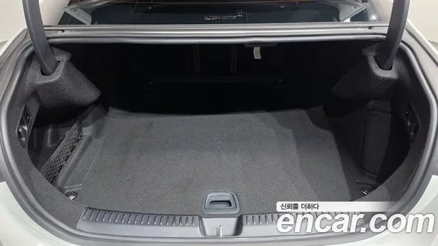 Mercedes-Benz E-Class W214 — Фото автомобиля 28