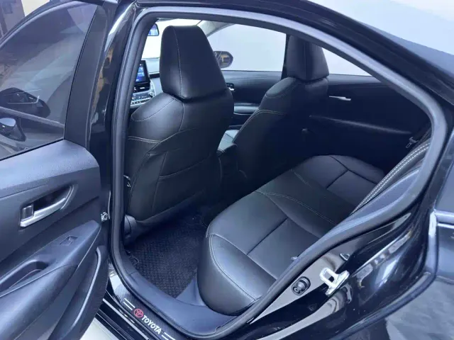 Toyota Corolla — Фото автомобиля 10