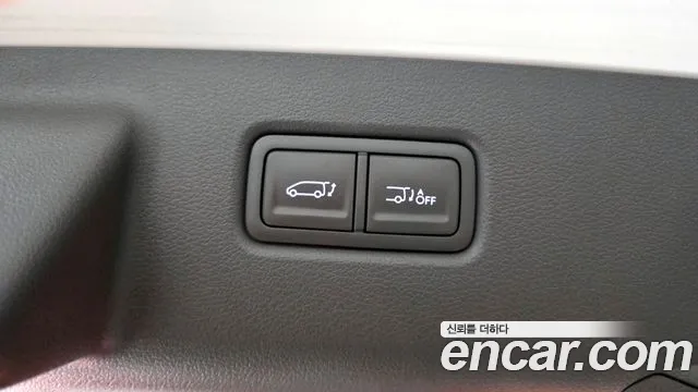 Hyundai Staria Staria 4WD Lounge 7 мест — Фото автомобиля 20