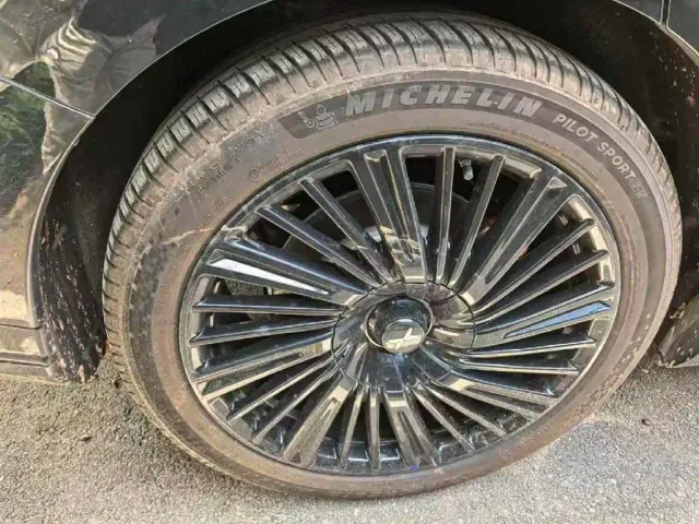 Xpeng G9 — Фото автомобиля 11