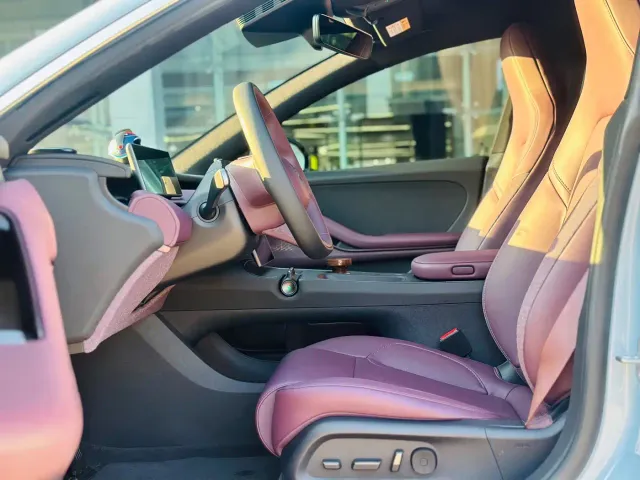 Nio ET5 Touring — Фото автомобиля 4