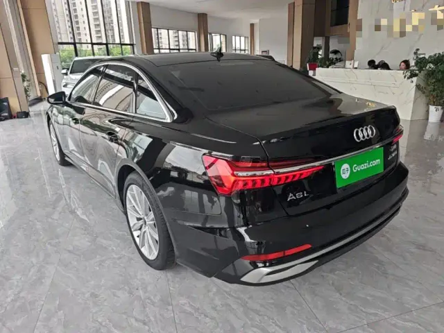 Audi A6L — Фото автомобиля 4