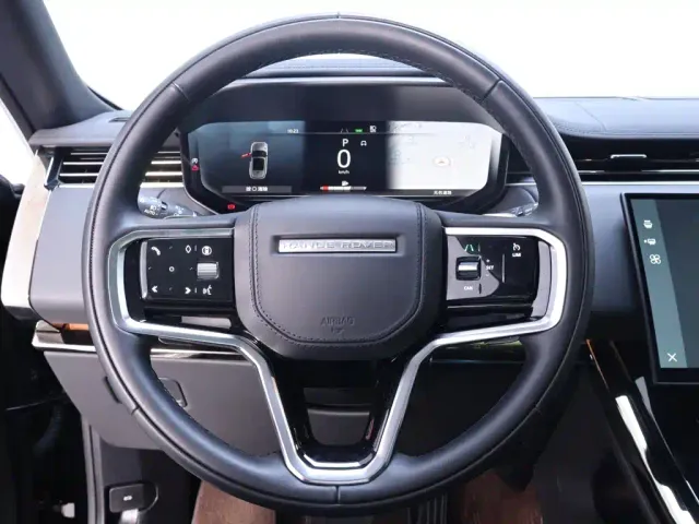 Land Rover Range Rover Sport — Фото автомобиля 16