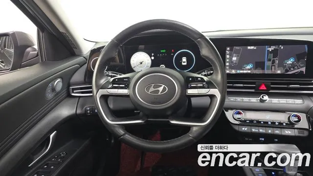 Hyundai Avante CN7 — Фото автомобиля 13