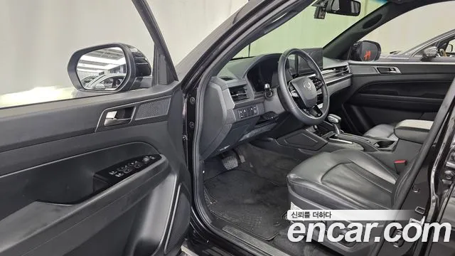 KG_Mobility_Ssangyong Rexton Новый Rexton Sport Khan Дизель 2.2 4WD — Фото автомобиля 10