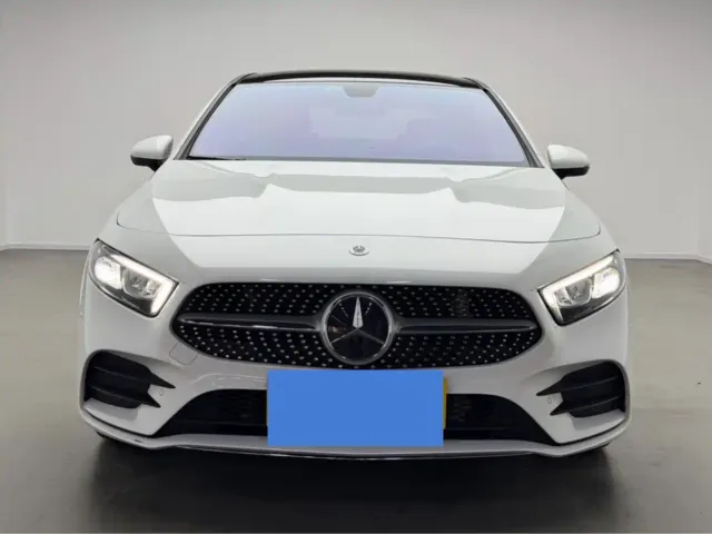 Mercedes-Benz A-Class — Фото автомобиля 2