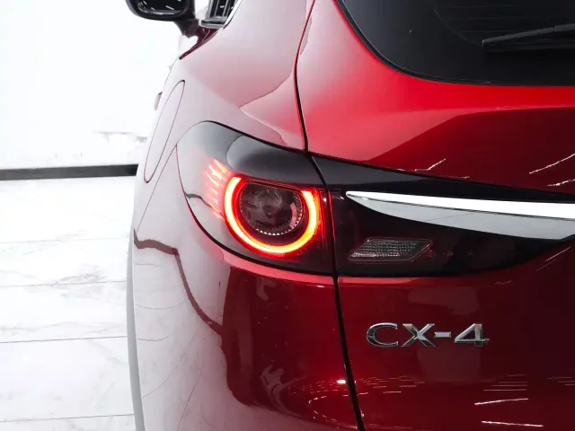 Mazda CX-4 — Фото автомобиля 21