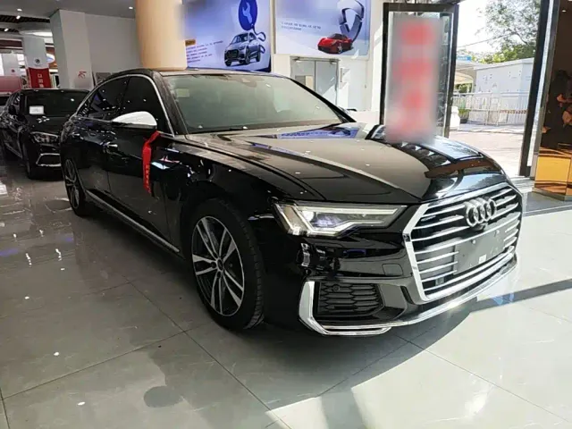Audi A6L — Фото автомобиля 3